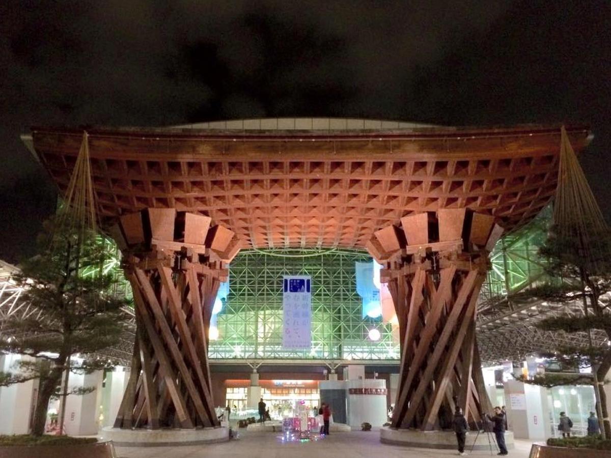 ホテルウィングインターナショナルプレミアム金沢駅前 金沢市 エクステリア 写真